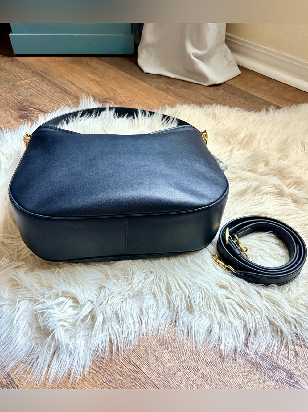 Coach Soft Tabby Hobo Calf Leather B4/Black - Picture 11 of 17